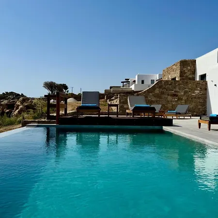 Pearl Of Mykonos Plintri