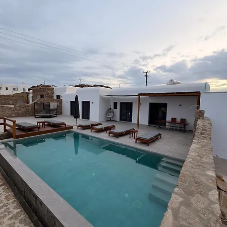 Pearl Of Mykonos