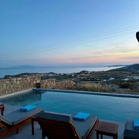 Pearl Of Mykonos Plintri